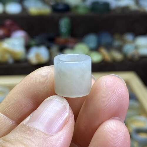 和田玉白青花卡8直切宽版跑环复古风跑圈文玩珠串锁骨链挂饰