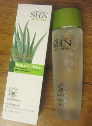 正品诗迪娜金芦荟水嫩爽肤水金芦荟清透柔肤水120ML