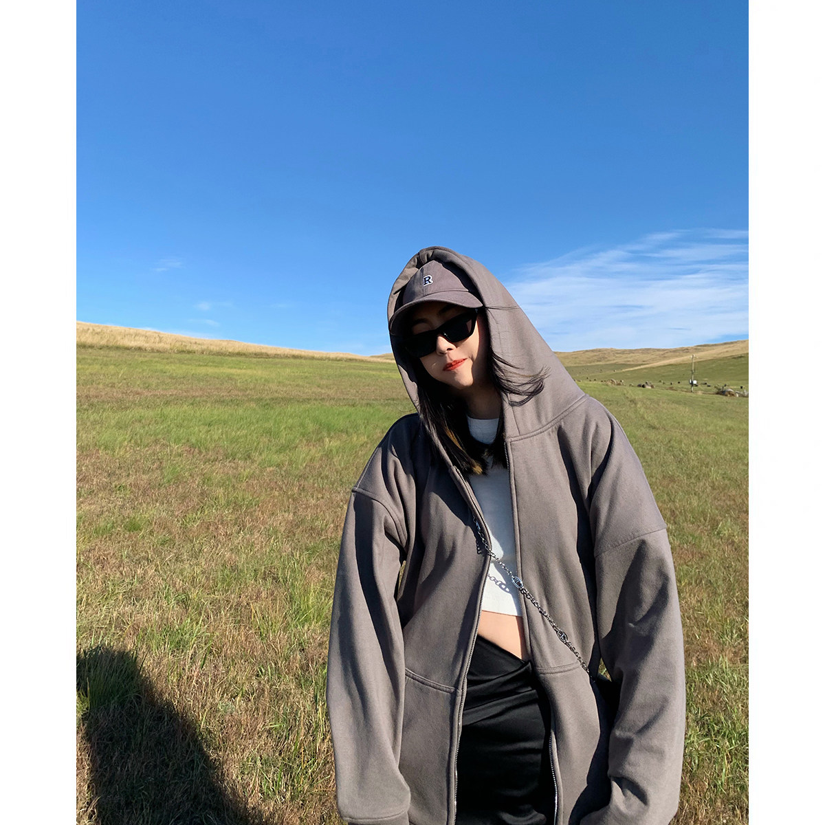 Is Seventee连帽卫衣外套加厚男女情侣款宽松韩版Jennie Lisa同款使用感如何?