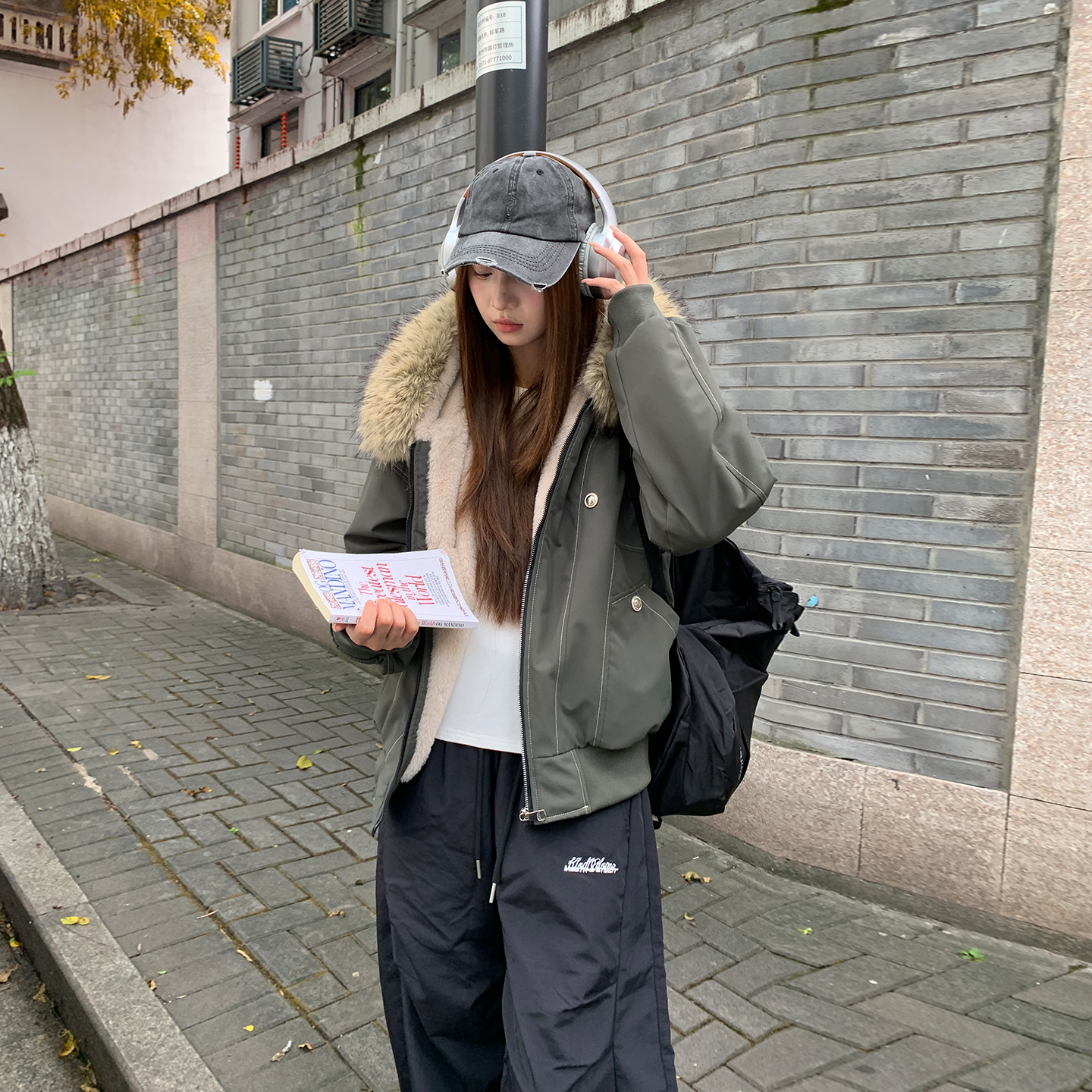 美式复古座山雕毛领棉服女派克服