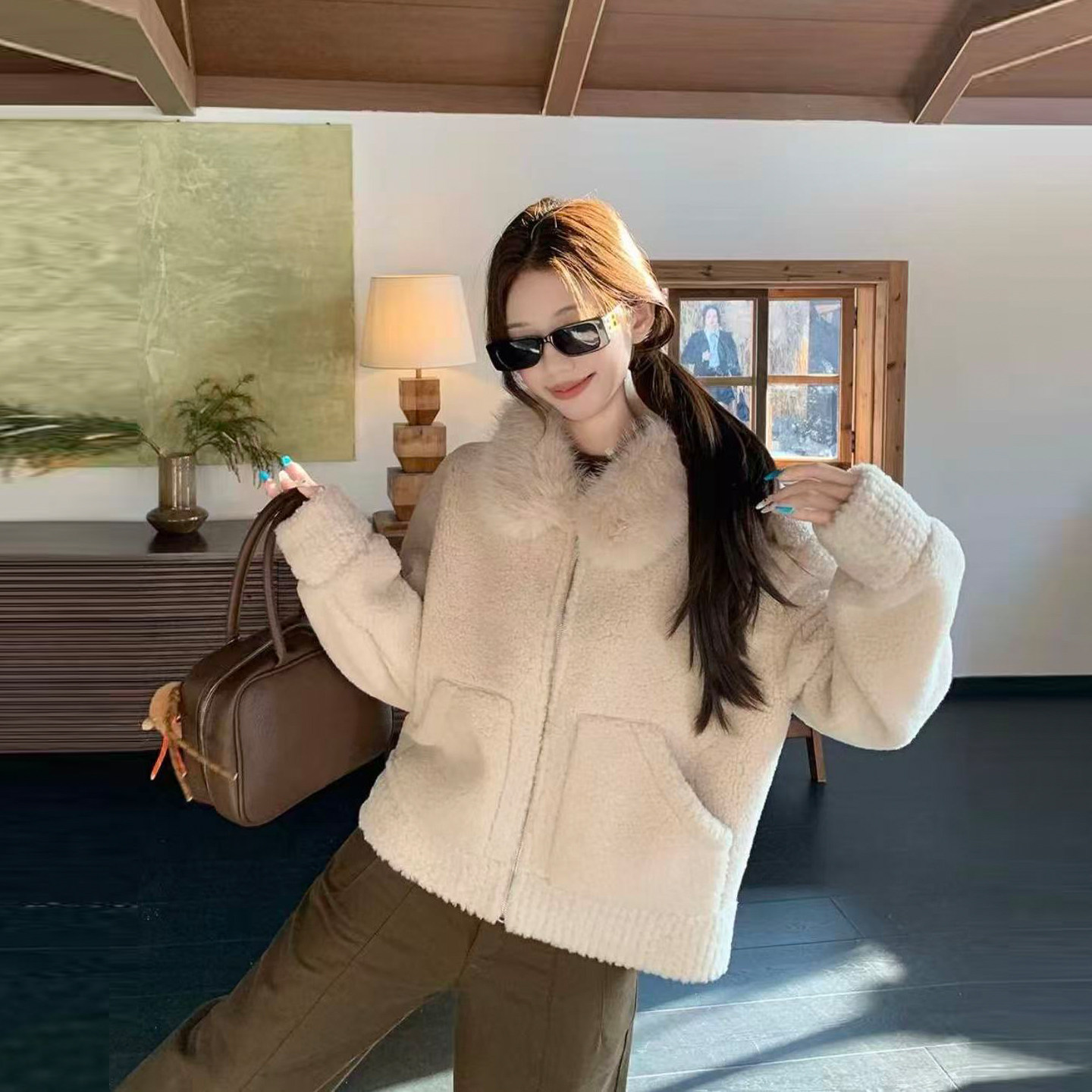 秋冬女短款羊羔毛加厚保暖棉服