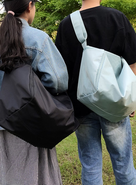 户外大容量干湿分离单肩男女健身包商务夹层手机拉链灰色纯色涤纶