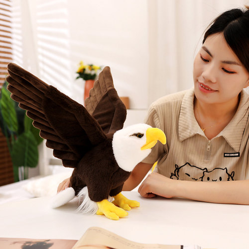 仿真老鹰公仔毛绒玩具玩偶