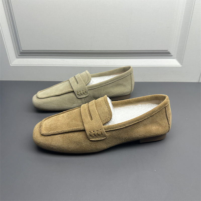 简约百搭平底方头浅口乐福鞋