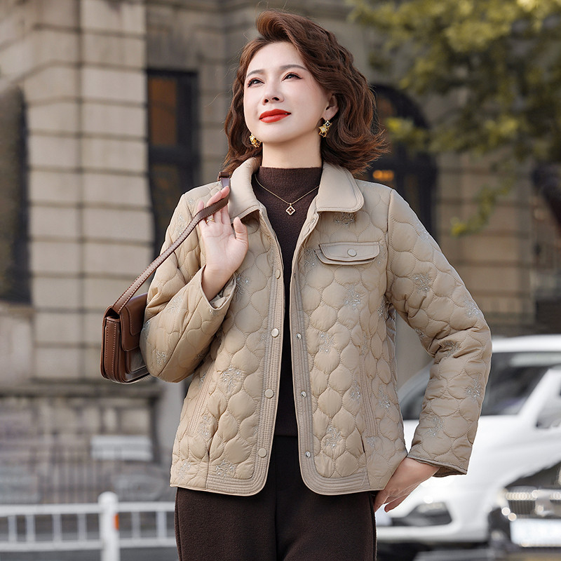 中年妈妈冬装外套轻薄棉衣2025新款中老年秋冬季红色棉袄女本命年