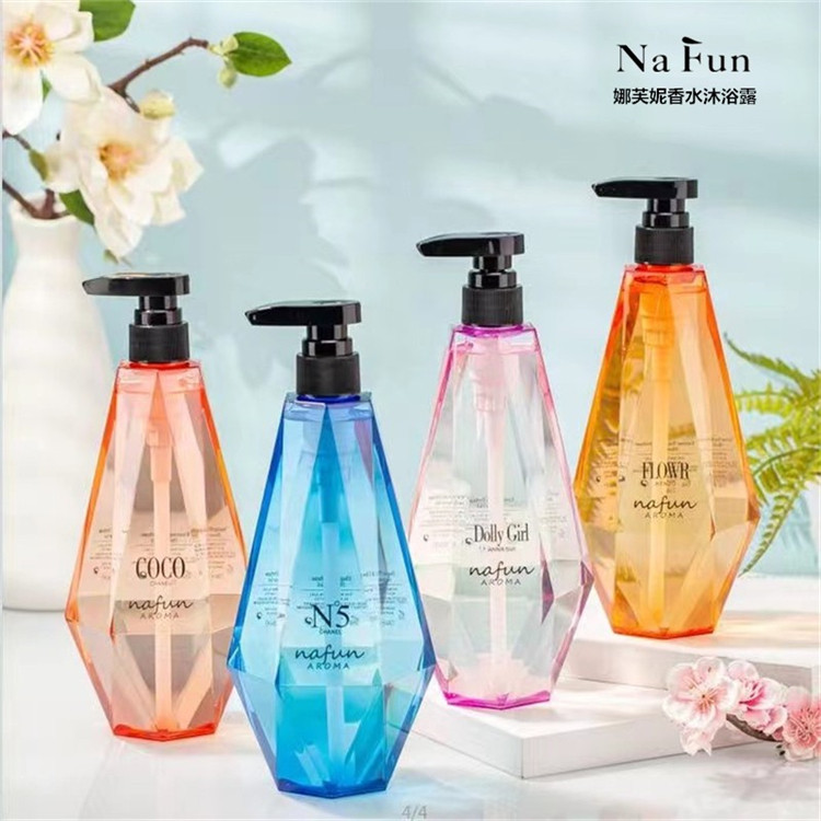 不止好看还很香娜芙妮香水沐浴露