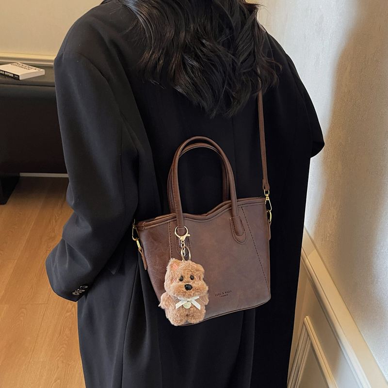 气质时尚潮上班通勤单肩斜跨包