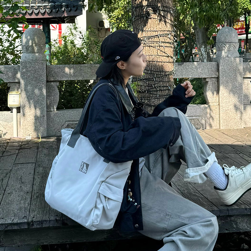Inuk托特包女通勤15寸笔记本休闲帆布包大容量单肩包节日礼物
