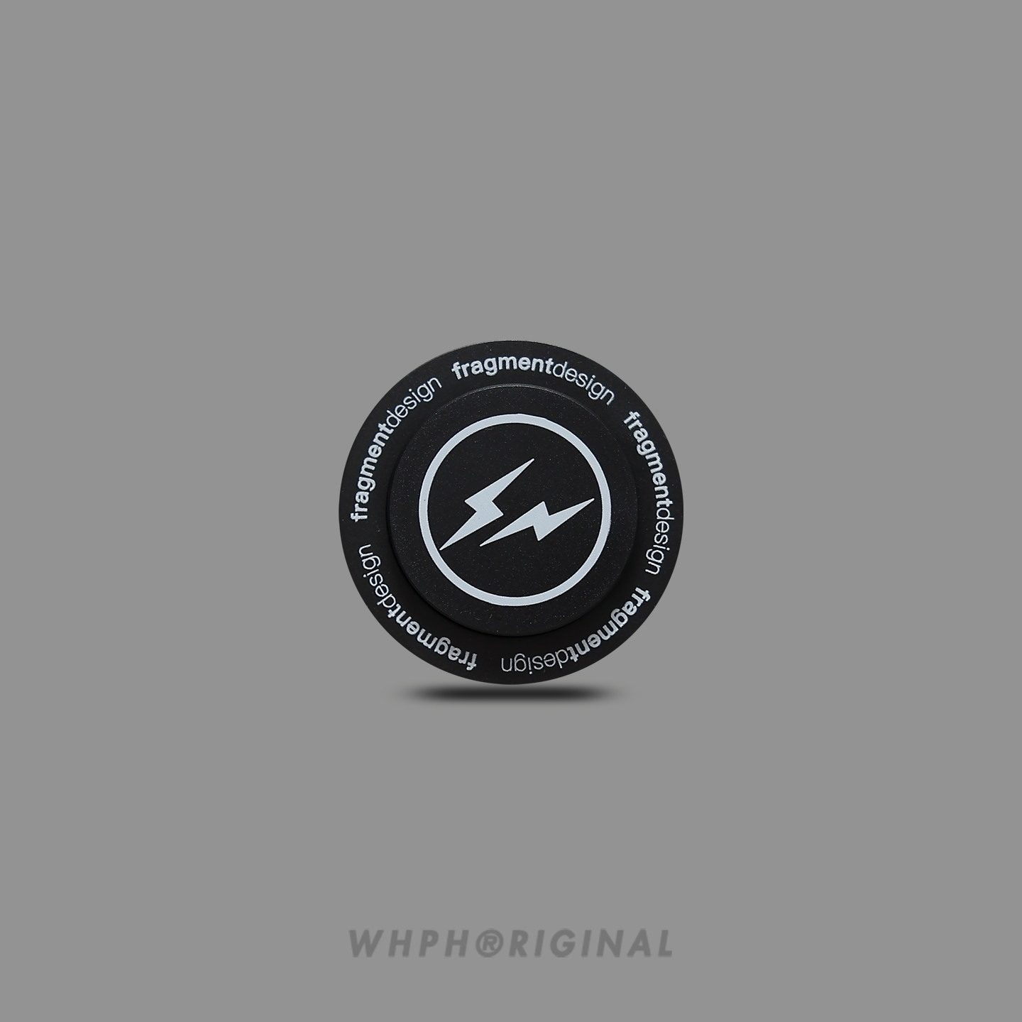 潮牌闪电MagSafe磁吸手机支架折叠创意神器黑便利桌面固定支撑架,3C数码配件,手机支架/手机座,淘宝优惠券,粉丝福利购,淘宝优惠卷