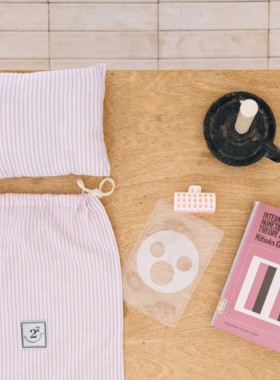 现货～日本2e deuxieme cale狗狗睡眠收纳三件套枕头收纳袋面膜