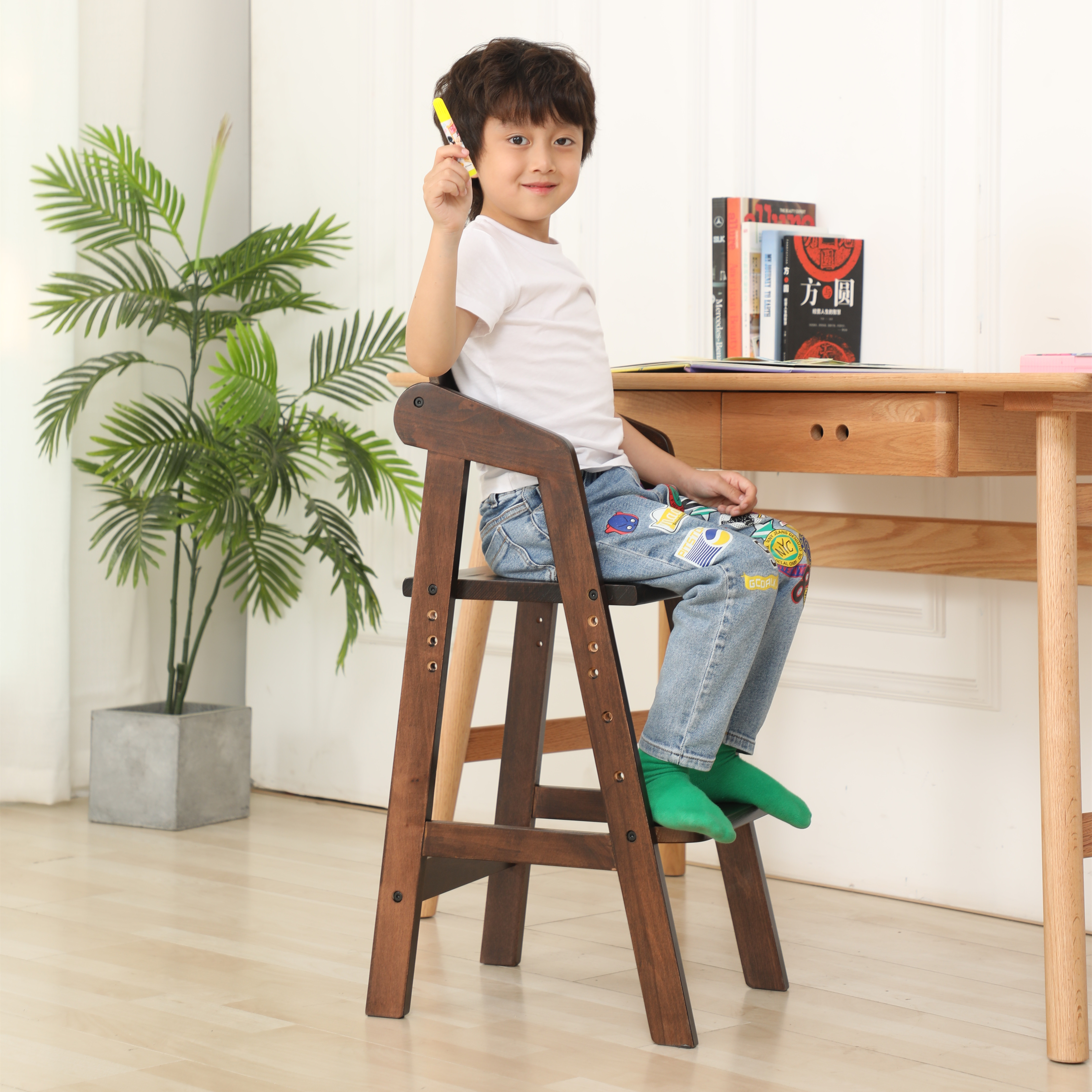 儿童餐凳宝宝家用大号餐桌椅可调节实木餐椅高脚椅吃饭座椅成长椅