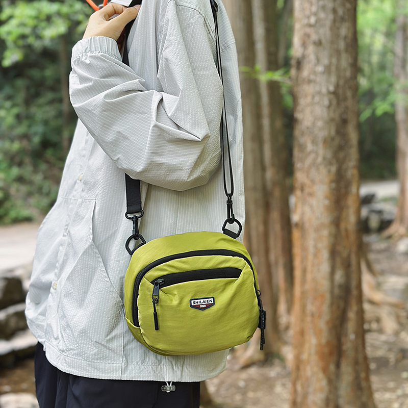 2026新款户外小挎包运动骑行手机包男女潮牌斜挎包休闲通勤单肩包