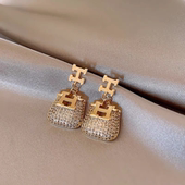 金属H字母水钻包包耳环吊坠耳钉适合冬天 耳饰女独特小众设计感