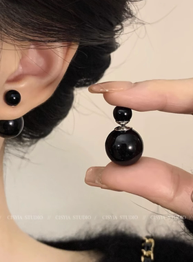 一款两戴真多麻黑灰色大小双面珍珠耳钉女高级耳环耳饰2023新款潮