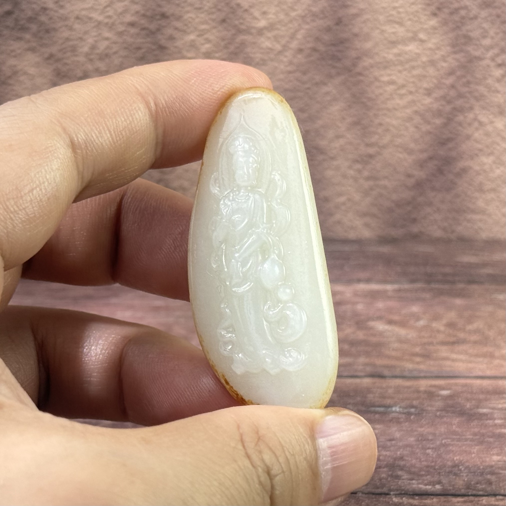 【保证真品】天然新疆和田玉籽料碧玉