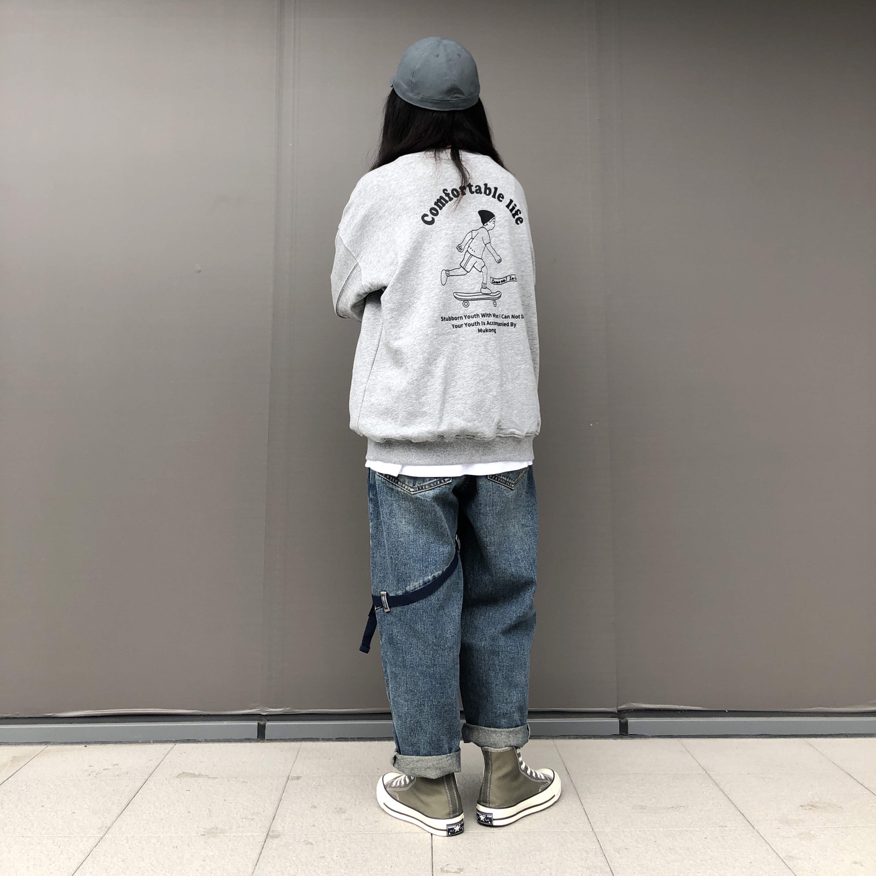 日系工装水洗套头卫衣滑板男孩宽松卡通印花圆领卫衣男女潮流情侣有赠品