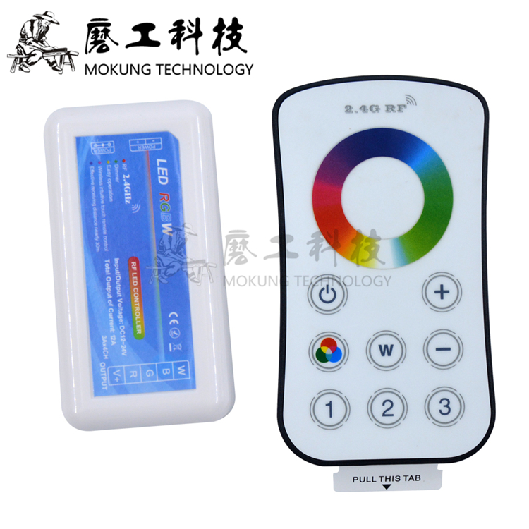 RGBW控制器 RF RGBW灯带控制器 12-24V RGBW控制器 可控制所有五线四回路（共阳极）LED全彩灯饰产品，例如：LED模组，LED光条，LED灯箱，LED点光源等；具有记忆存储, 通过射频遥控进行模式选择，亮度调节，速度调节等功能；可实现跳变、渐变、等效果变换。