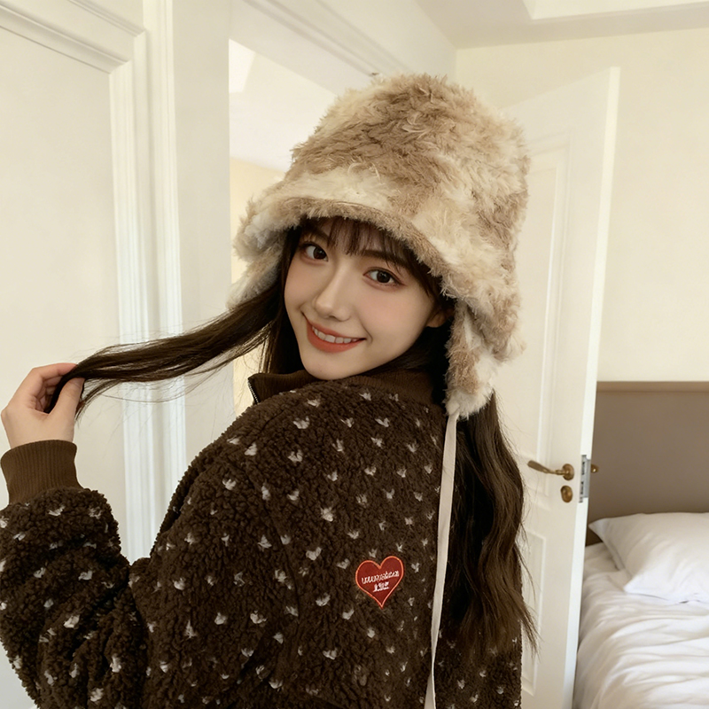 渐变毛绒护耳夫帽女冬2025新款