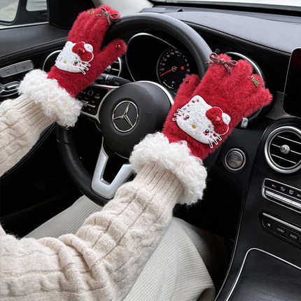 可爱HelloKitty水钻毛绒手套女冬季2026新款开车保暖防寒红色手套