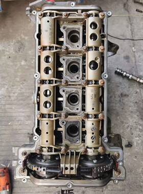 奔驰 W204 C180 C200 C230 E200 E230 271860中缸 缸盖 高压油泵