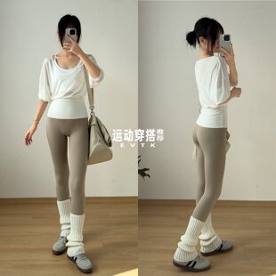休闲运动套装女软嫩亲肤高腰紧身瑜伽裤U型领口露出肩颈线条上衣