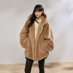 King 大衣女秋冬宽松皮毛一体毛呢外套 Prince慵懒连帽斗篷短款