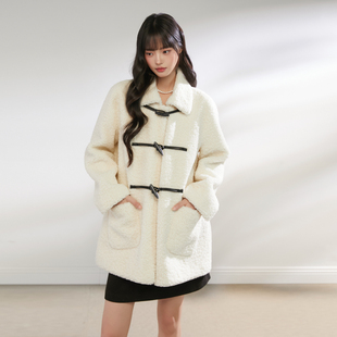 King Prince贵千金米色牛角扣毛毛外套宽松显瘦羊羔毛外套女冬季