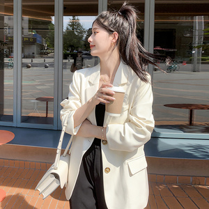高级感炸街白色西装外套女春秋2025年新款小个子爆款oversize西服图片