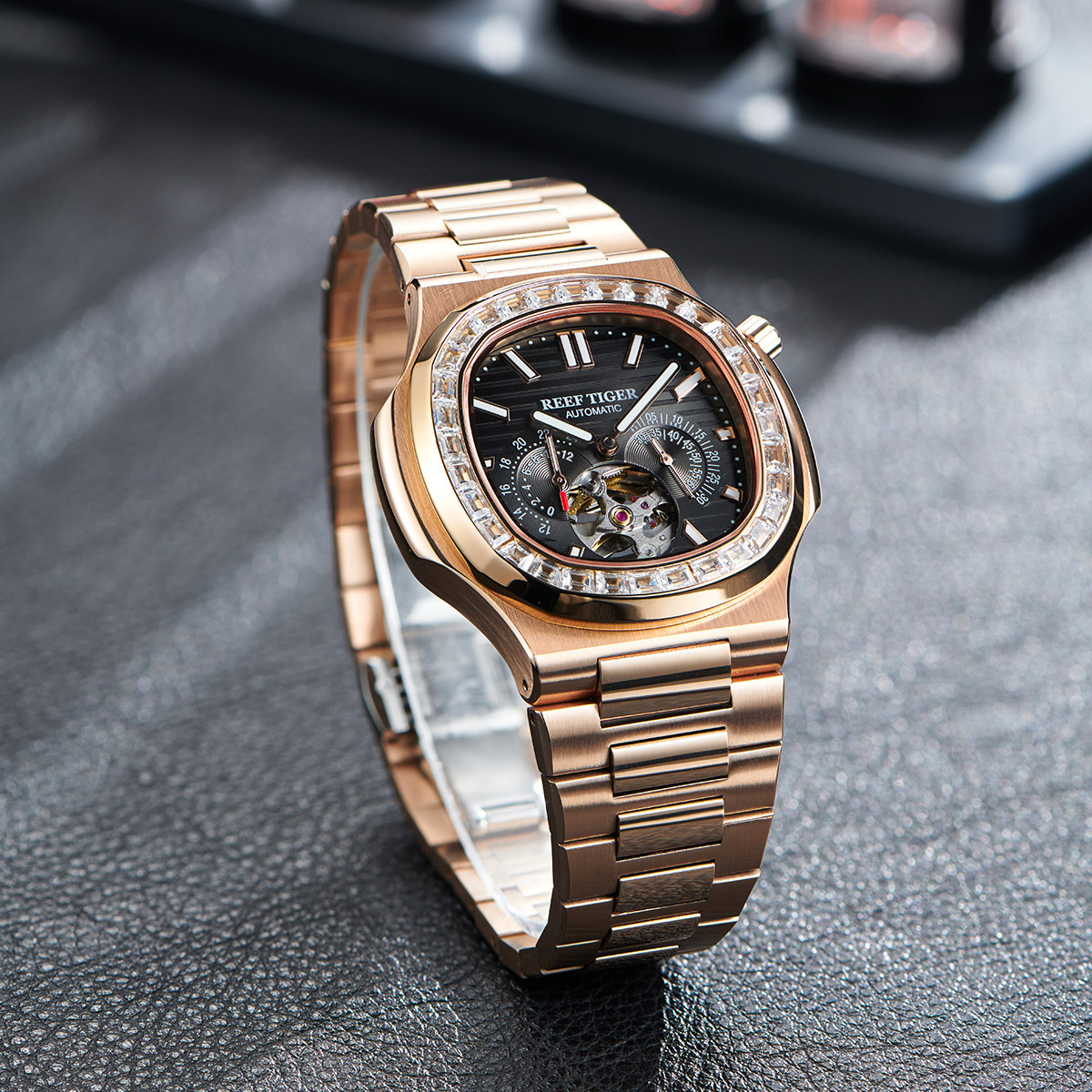 REEF TIGER镶钻机械表男士商务钢带腕表时尚男表山峰1系列RGA20S7