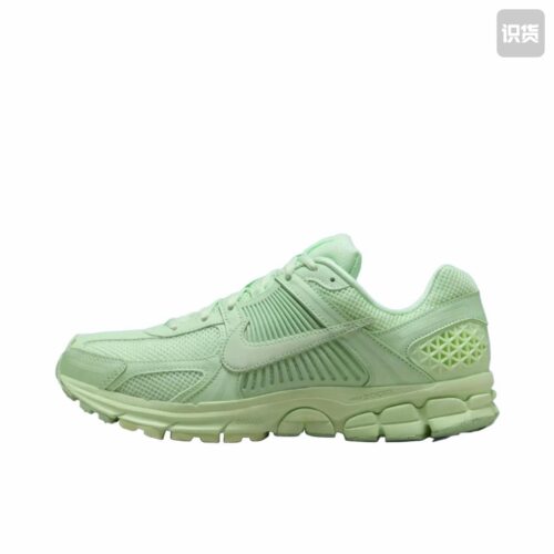 Nike Zoom Vomero 5 跑鞋 舒适缓震HF5493-301山东ls仓