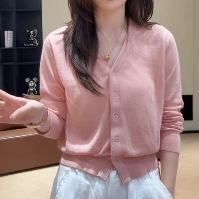 2026春季新款V领单排扣百搭纯色上衣显瘦长袖开衫外套LK2510640