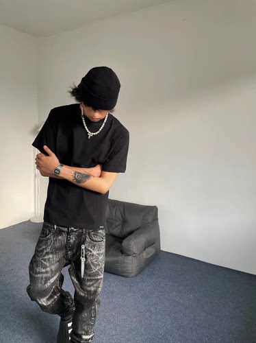 某rapper穿到包浆都不洗KCUF