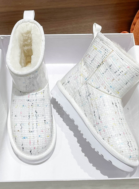 东北真羊皮毛一体雪地靴女加绒加厚冬季保暖时尚TPU防水防滑短靴