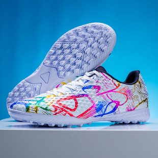 2025男女儿童彩色足球鞋碎钉低帮鞋初中高中大学生专业训练鞋球鞋