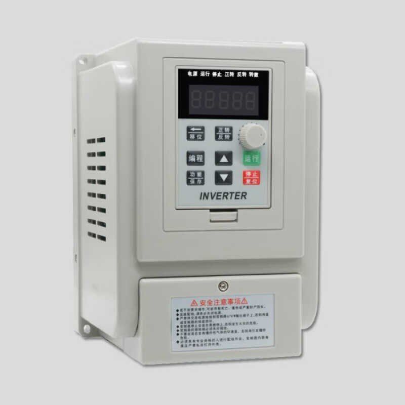 通用变频器0.751.52.24kw单相220v三相380V风机水泵电机调速器2.2