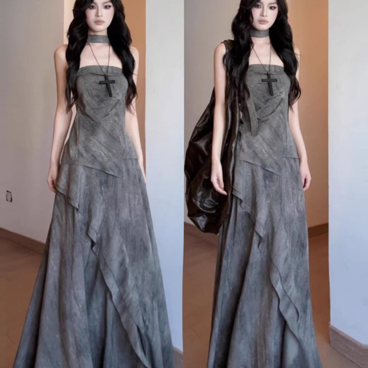 辣妹不规则独特抹胸背心女2025年夏季设计感高腰半身裙子两件套装