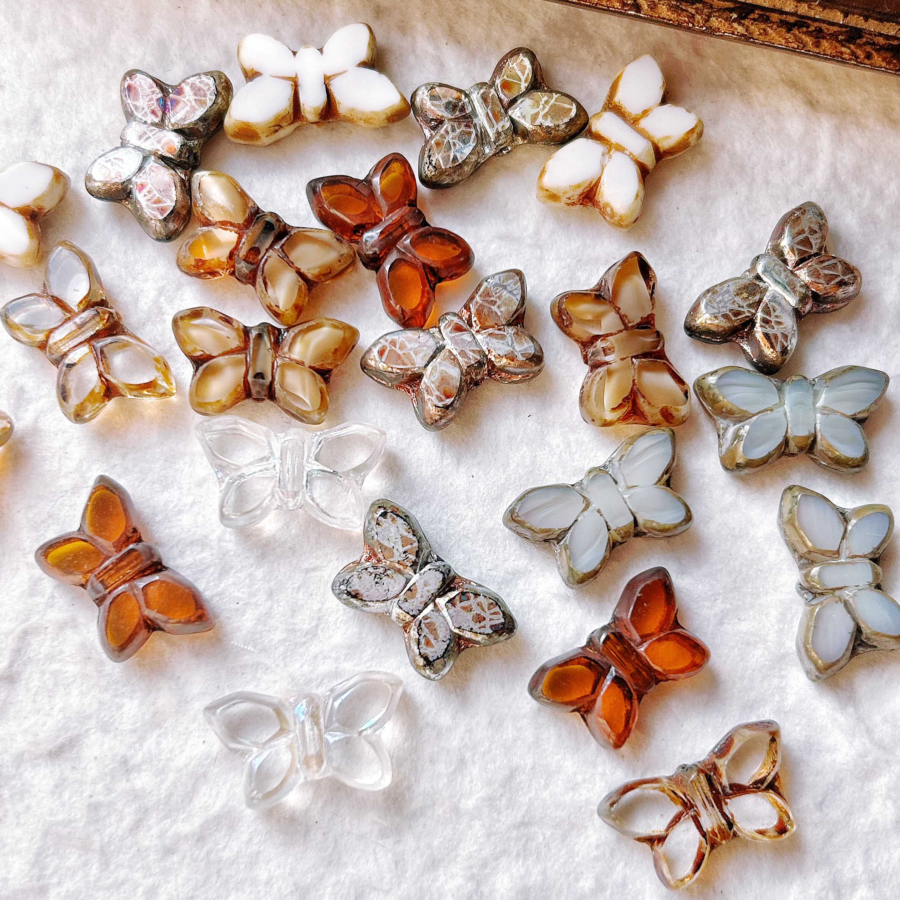 进口捷克珠20*12mm蝴蝶珠手工串珠diy材料配件散珠饰品