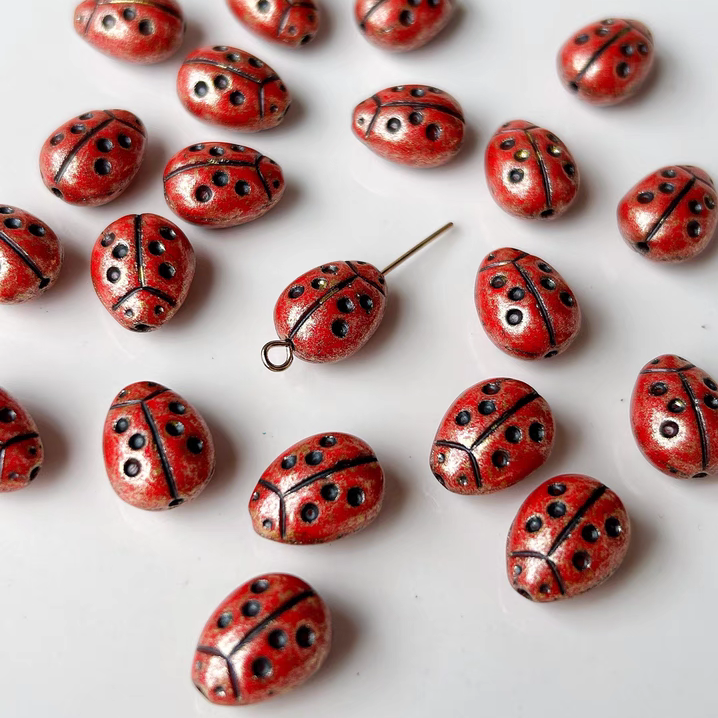 进口捷克珠10*14mm描黑红瓢虫串珠手链项链耳环材料配件散珠