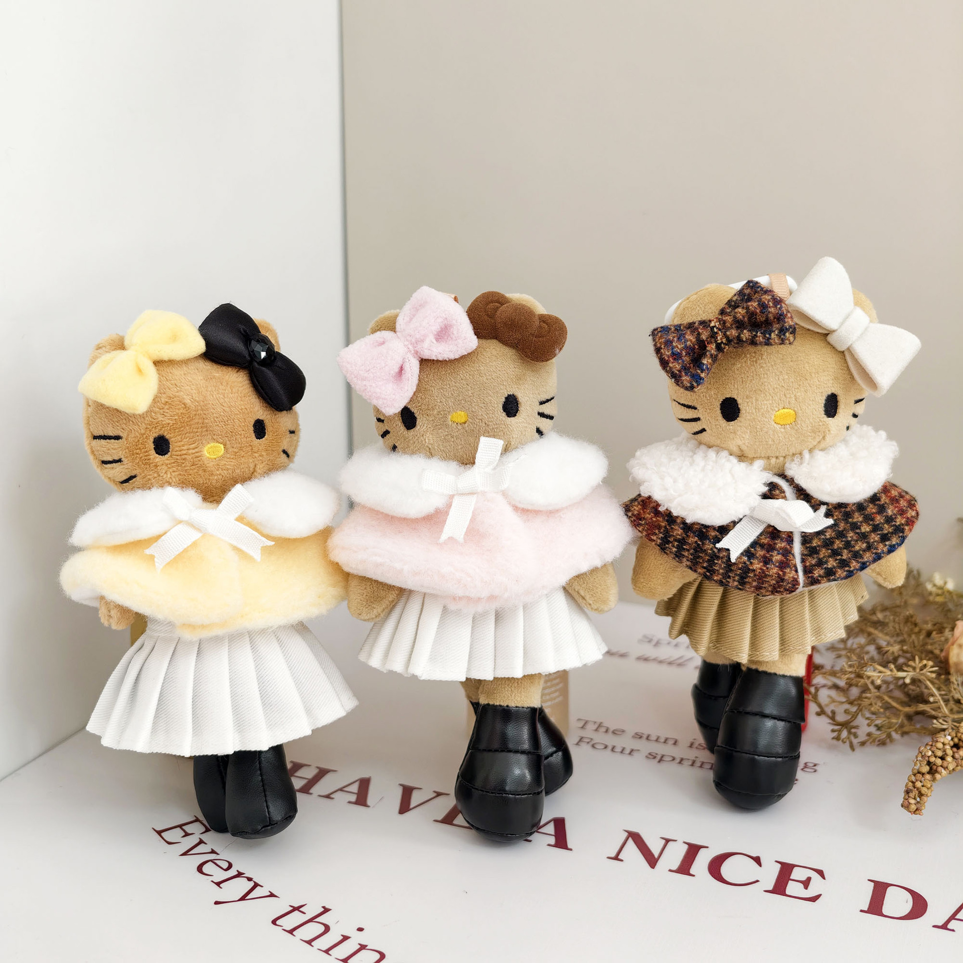 长腿kitty玩偶挂件娃衣15cm衣服