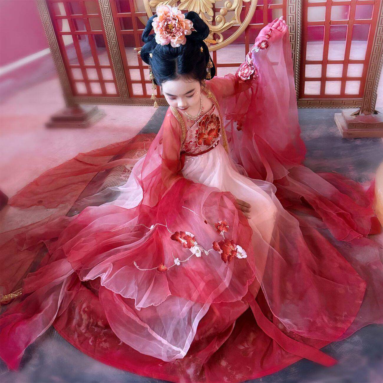 汉旭女童唐制牡丹花神齐胸襦裙