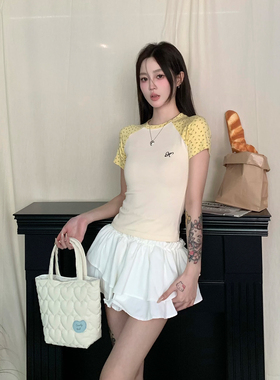 KTDA碎花拼接正肩t恤辣妹短袖女夏季新款撞色插肩袖修身显瘦短款