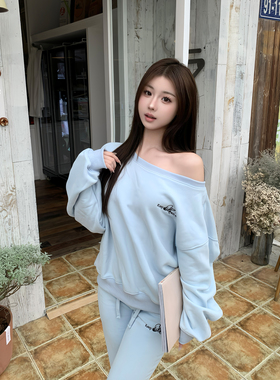 KTDA天蓝色露肩斜肩卫衣一字肩微喇长裤休闲秋季运动套装露思同款