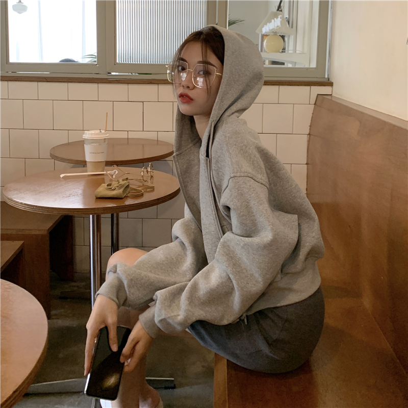 Real shooting and real price autumn fashion casual hooded drawstring jacket with slim fit and buttock long sleeve T-shirt skirt