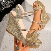 新款 坡跟凉鞋 女ins潮2025夏季 欧洲站高跟仙女厚底一字带水钻草编