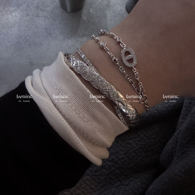 24新款纯银双层猪鼻子碎钻手链 OT扣