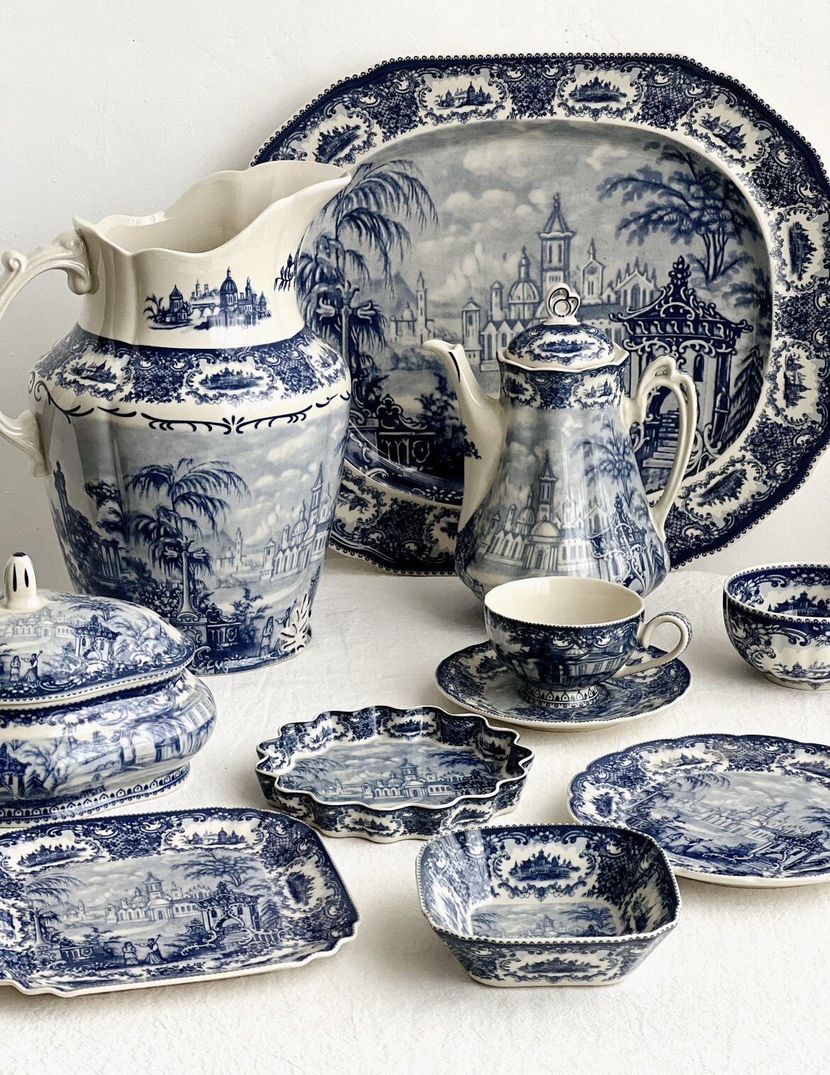 欧洲名画蓝色系列 釉中彩黑瓷蓝堡人物陶瓷盘咖咖杯茶杯茶壶 花瓶,餐饮具,盘,淘宝优惠券,粉丝福利购,淘宝优惠卷