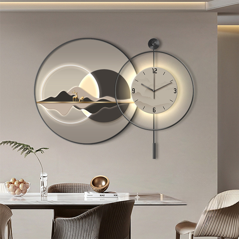 轻奢日照金山客厅高级感钟表挂画