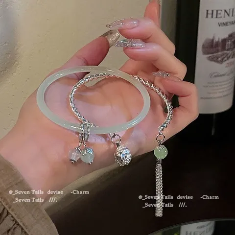 ins风小众手链百搭超值闺蜜轻奢套装设计汉元素八件套手镯