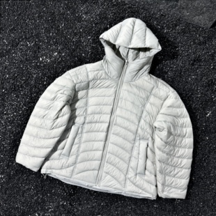 日单Fppev轻量化龟背排骨羽绒服连帽户外保暖城市通勤外套男女款