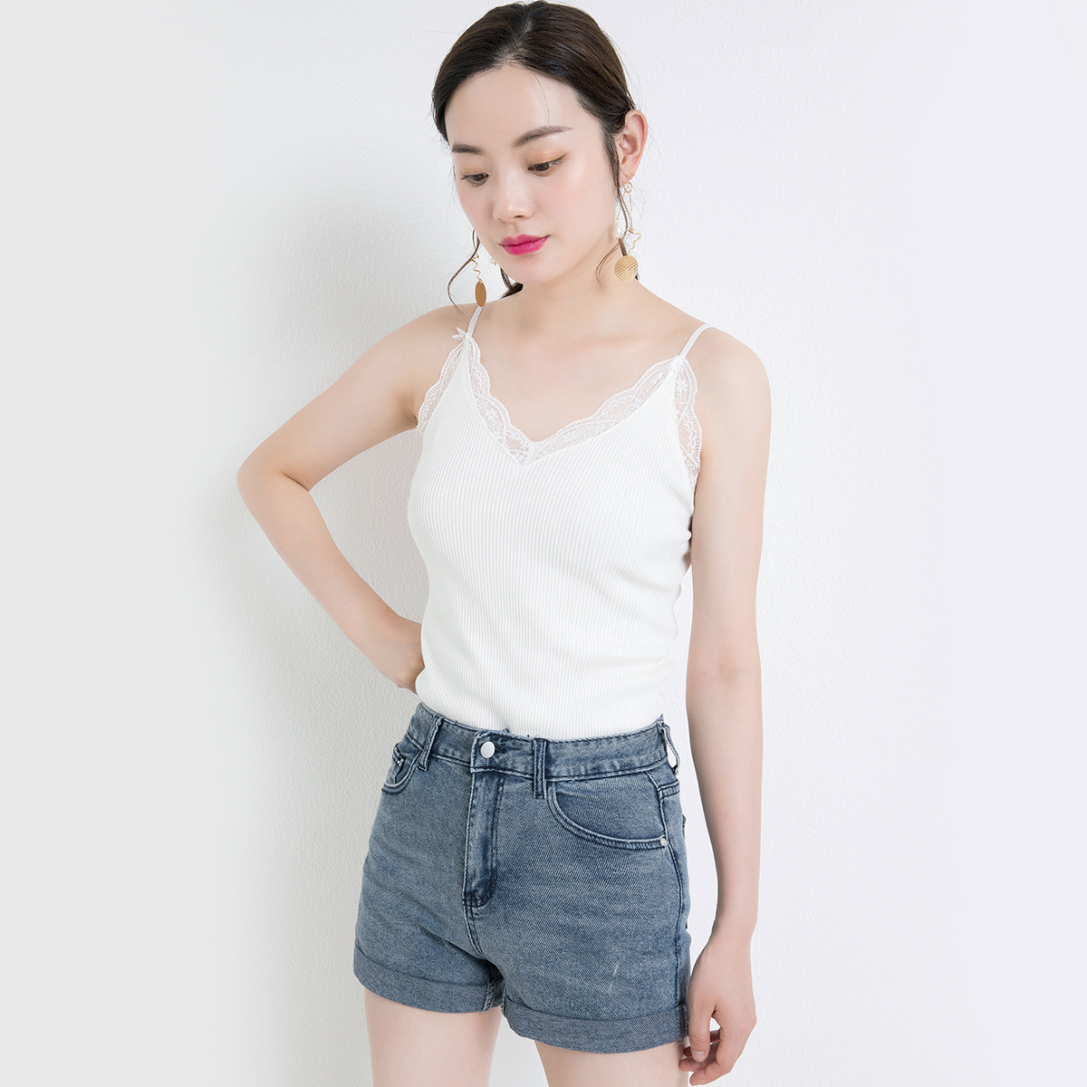 夏季紧身包臀高腰蓝色牛仔短裤韩版ins潮流时尚百搭休闲热裤女